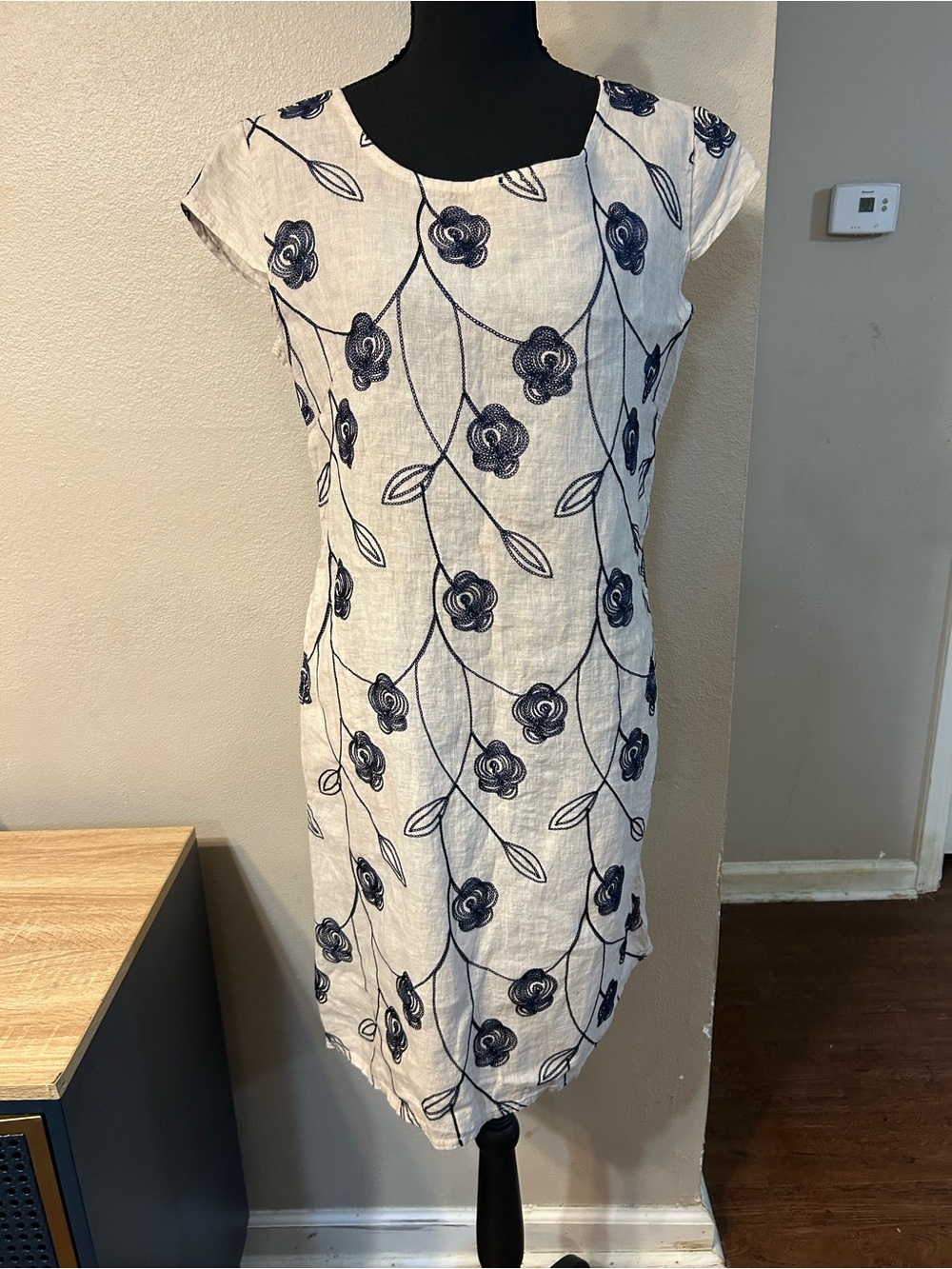 Puro Lino 100% Linen Sleeveless Floral Midi Shift Dress